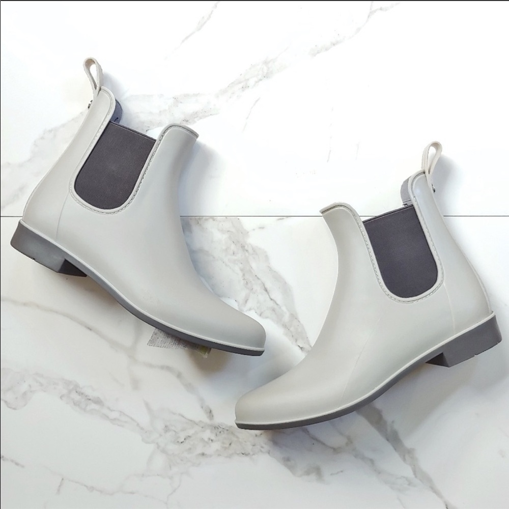 Sam Edelman rain boots grey